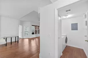 5554 Metrowest Blvd, Orlando, FL 32811 - Photo 2