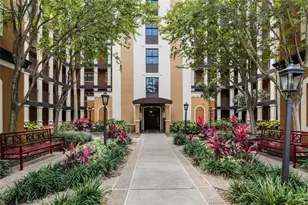 12544 Floridays Resort Dr, Orlando, FL 32821 - Photo 2