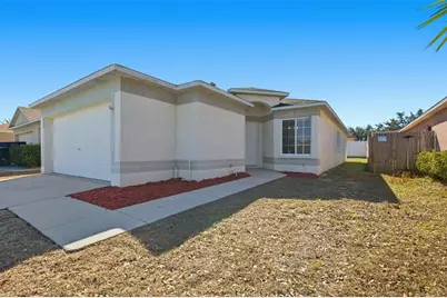 532 Scarlet Maple Court, Plant City, FL 33563 - Photo 2