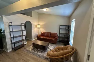 1346 Dunbarton Ct, Kissimmee, FL 34758 - Photo 6