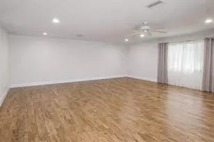 2218 8th Ave SW, Largo, FL 33770 - Photo 8