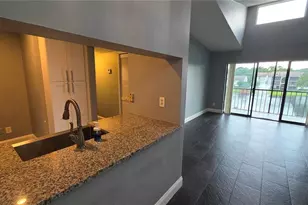 8215 Sun Spring Cir, Orlando, FL 32825 - Photo 10