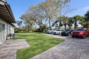 4314 Silver Star Rd, Orlando, FL 32808 - Photo 14