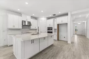 4240 Barbuda Ln, Kissimmee, FL 34758 - Photo 6