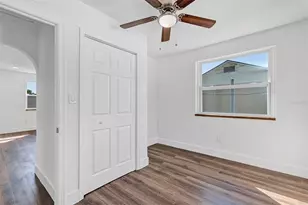 2027 30th Ave N, Saint Petersburg, FL 33713 - Photo 16