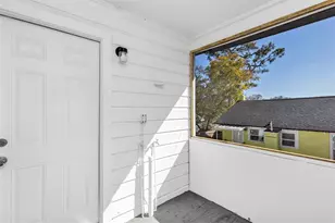 2027 30th Ave N, Saint Petersburg, FL 33713 - Photo 2