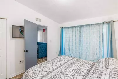 2301 Carlton Drive, Orlando, FL 32806 - Photo 18