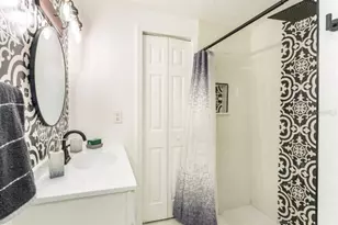 2301 Carlton Dr, Orlando, FL 32806 - Photo 22