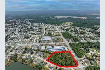 1370 Courtland Blvd, Deltona, FL 32738 - Photo 8