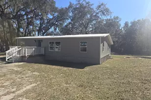 37344 Stanford Ave, Zephyrhills, FL 33541 - Photo 2