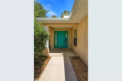 312 W Berckman Street, Fruitland Park, FL 34731 - Photo 2