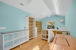 3395 Hillmont Cir, Orlando, FL 32817 - Photo 20