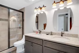 3395 Hillmont Cir, Orlando, FL 32817 - Photo 18