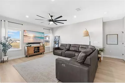 67 Berlin Avenue, Saint Cloud, FL 34771 - Photo 12