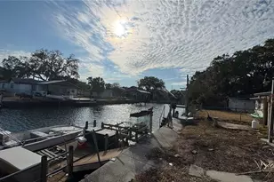 5290 Circle Dr, Weeki Wachee, FL 34607 - Photo 20