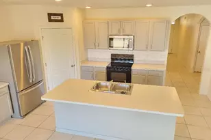 4270 Roberta Dr, Winter Haven, FL 33881 - Photo 10