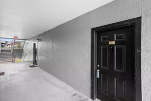 3701 Castle Pines Ln, Orlando, FL 32839 - Photo 2