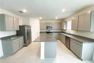 495 Lily Ln, Davenport, FL 33837 - Photo 6