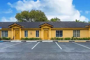 401 NE 1st Ct, Hallandale Beach, FL 33009 - Photo 1