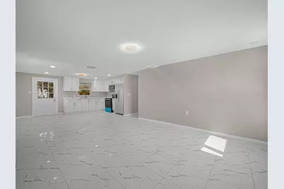 3131 Linda Drive, Lakeland, FL 33810 - Photo 8