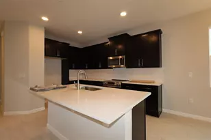 639 Pothos St, Apopka, FL 32703 - Photo 2