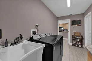 1585 Randolph St, Deltona, FL 32725 - Photo 22