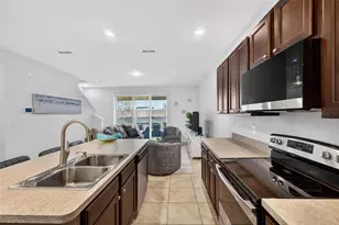 200 Feltrim Reserve Blvd, Davenport, FL 33837 - Photo 10
