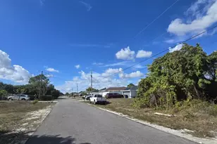 2804 East 11th Street, Lehigh Acres, FL 33972 - Photo 6