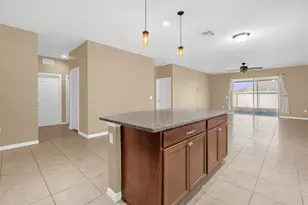 3646 Vega Creek Dr, Saint Cloud, FL 34772 - Photo 4