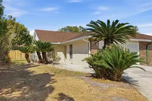 4549 Point Look Out Rd, Orlando, FL 32808 - Photo 2