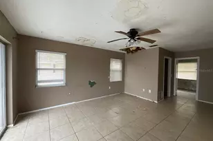 313 Degas Dr, Nokomis, FL 34275 - Photo 14