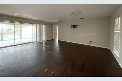 313 Degas Drive, Nokomis, FL 34275 - Photo 6