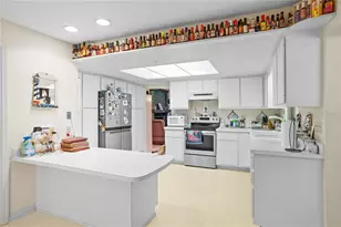 10745 SE 188th Ct, Ocklawaha, FL 32179 - Photo 12