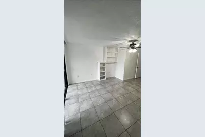 707 SW 75th St #109, Gainesville, FL 32607 - Photo 6