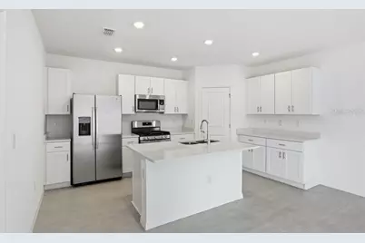 752 Hazelwood Court, Haines City, FL 33844 - Photo 6