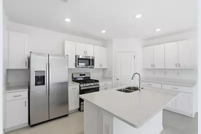 752 Hazelwood Court, Haines City, FL 33844 - Photo 8