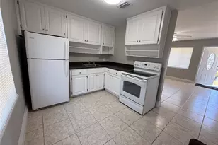 618 Clifton St, Orlando, FL 32808 - Photo 8