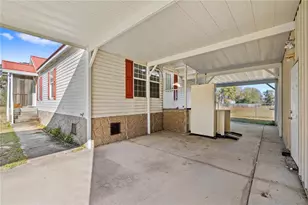 32443 Memory Ln, Leesburg, FL 34788 - Photo 12