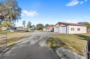 32443 Memory Ln, Leesburg, FL 34788 - Photo 2