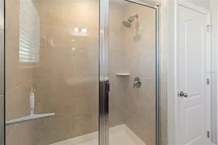 905 Boca Vista Ct, Davenport, FL 33896 - Photo 18