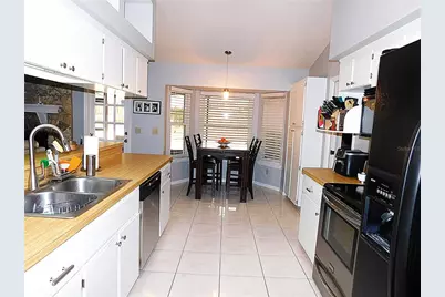 979 Red Dandy Drive, Orlando, FL 32818 - Photo 18