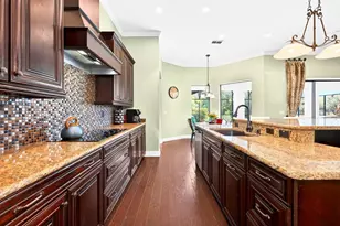 27324 Grand Oak Ln, Tavares, FL 32778 - Photo 14