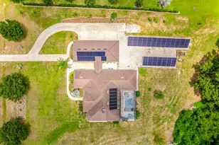 27324 Grand Oak Ln, Tavares, FL 32778 - Photo 4