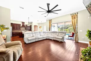 27324 Grand Oak Ln, Tavares, FL 32778 - Photo 10