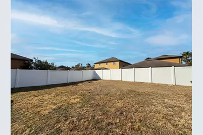 11212 Carrick Stone Street, Wimauma, FL 33598 - Photo 14