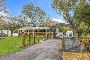 214 Grove Ridge Dr, Winter Haven, FL 33880 - Photo 2