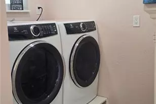 538 Crystal Dr, Madeira Beach, FL 33708 - Photo 12