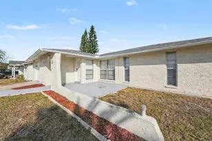 7321 S Rosarian Dr, Port Richey, FL 34668 - Photo 2