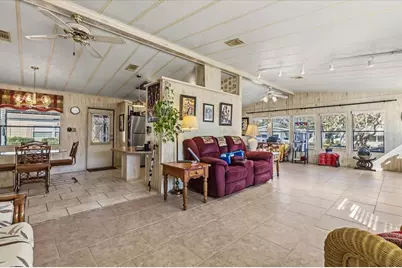 1020 Dustin Drive, Lady Lake, FL 32159 - Photo 10