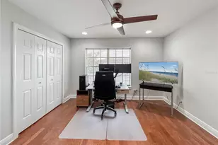 254 Valencia Cir, Saint Petersburg, FL 33716 - Photo 32